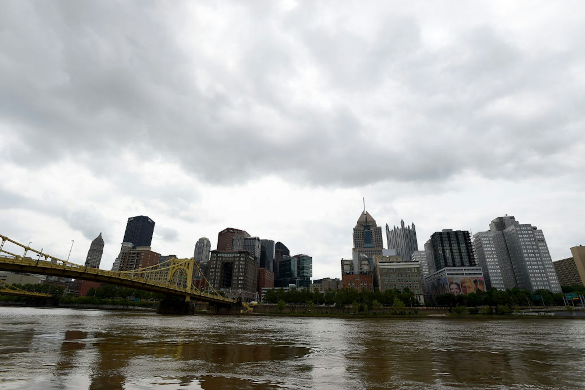 Pittsburgh’s air pollution estimated to claim 3,000+ lives per year − and EPA rollbacks aren’t helping