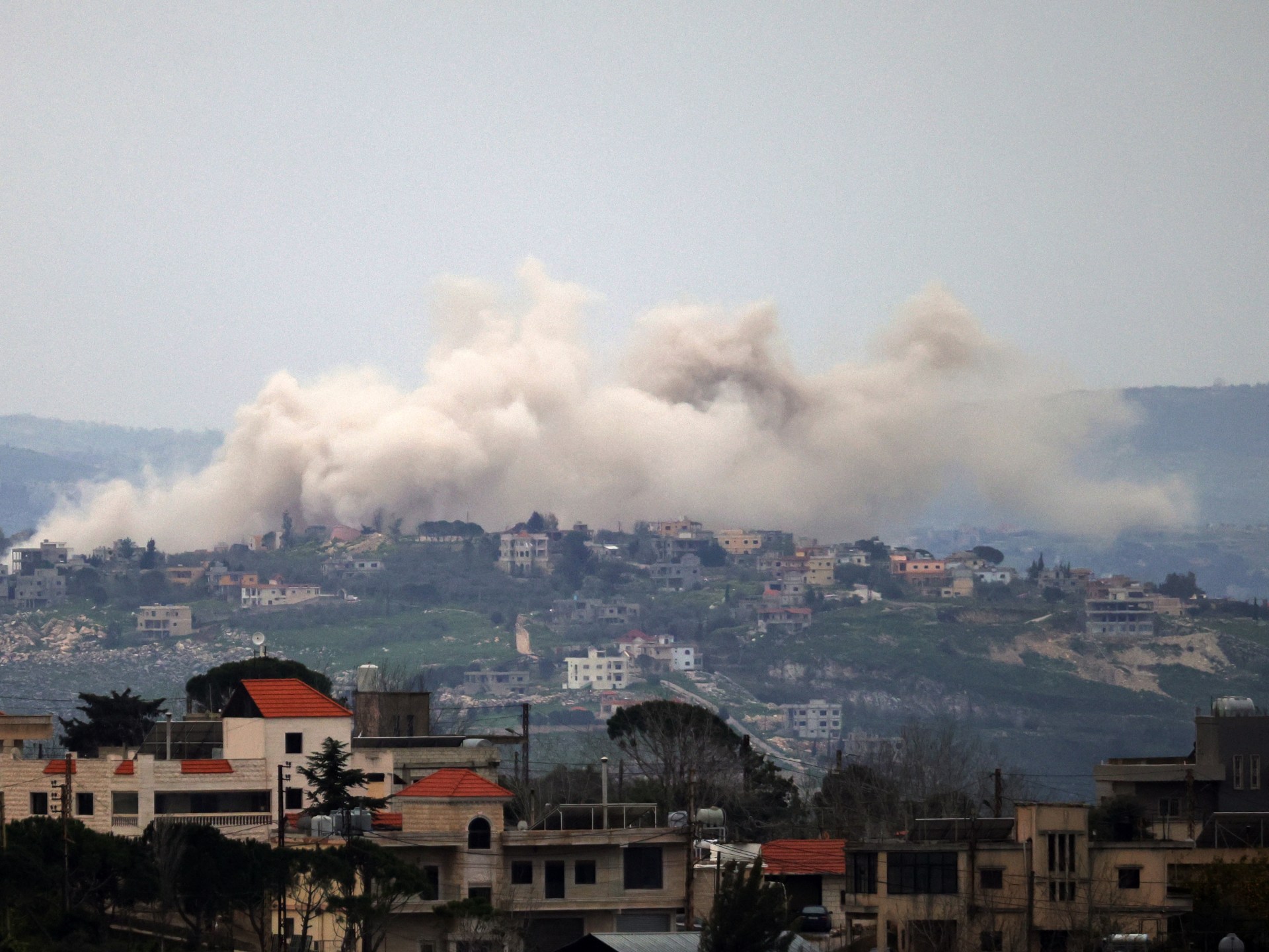Israeli strikes kill 7 in southern Lebanon, Hezbollah targets ground troops