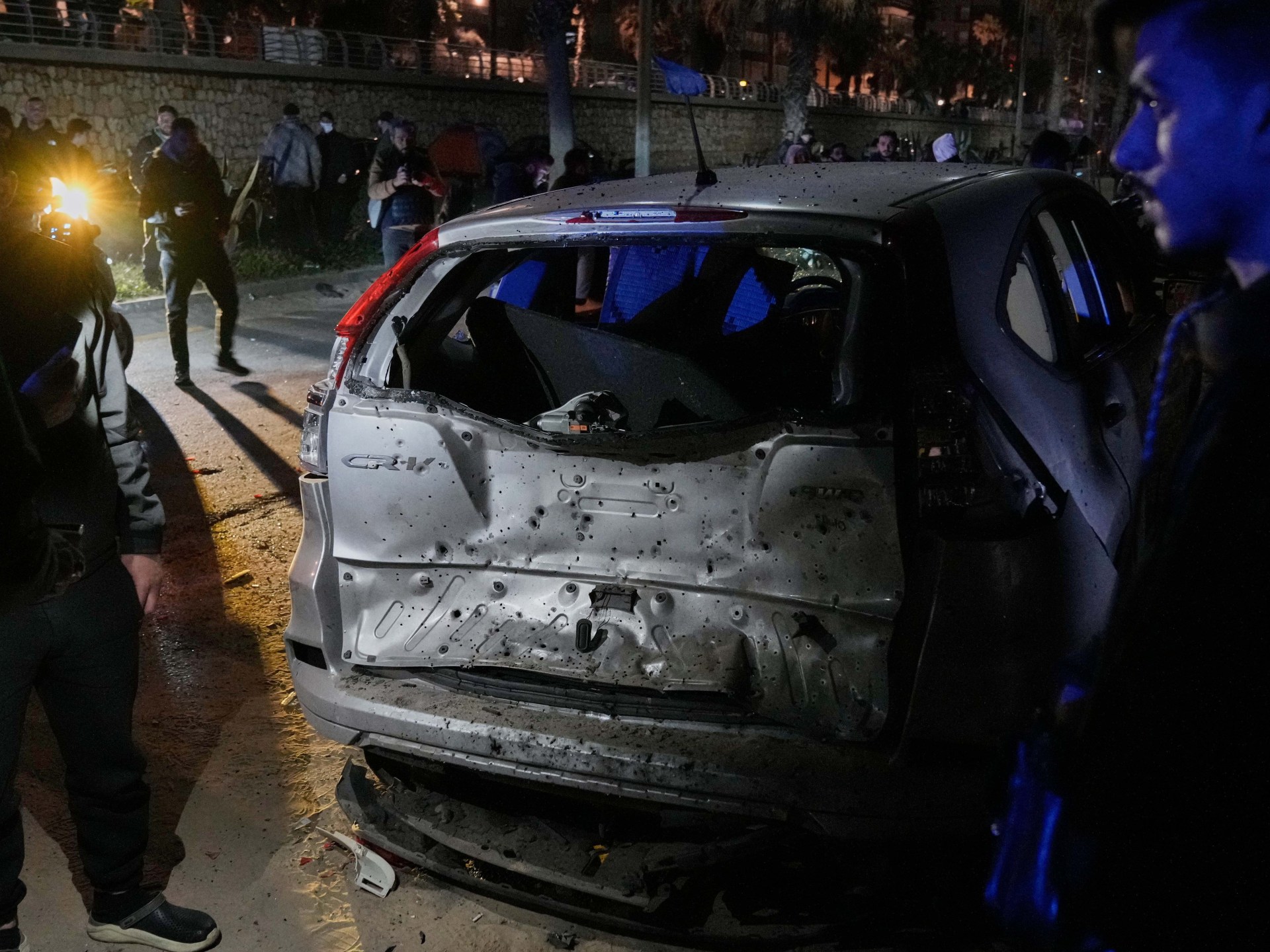 Israeli strike hits Beirut waterfront near tents of displaced