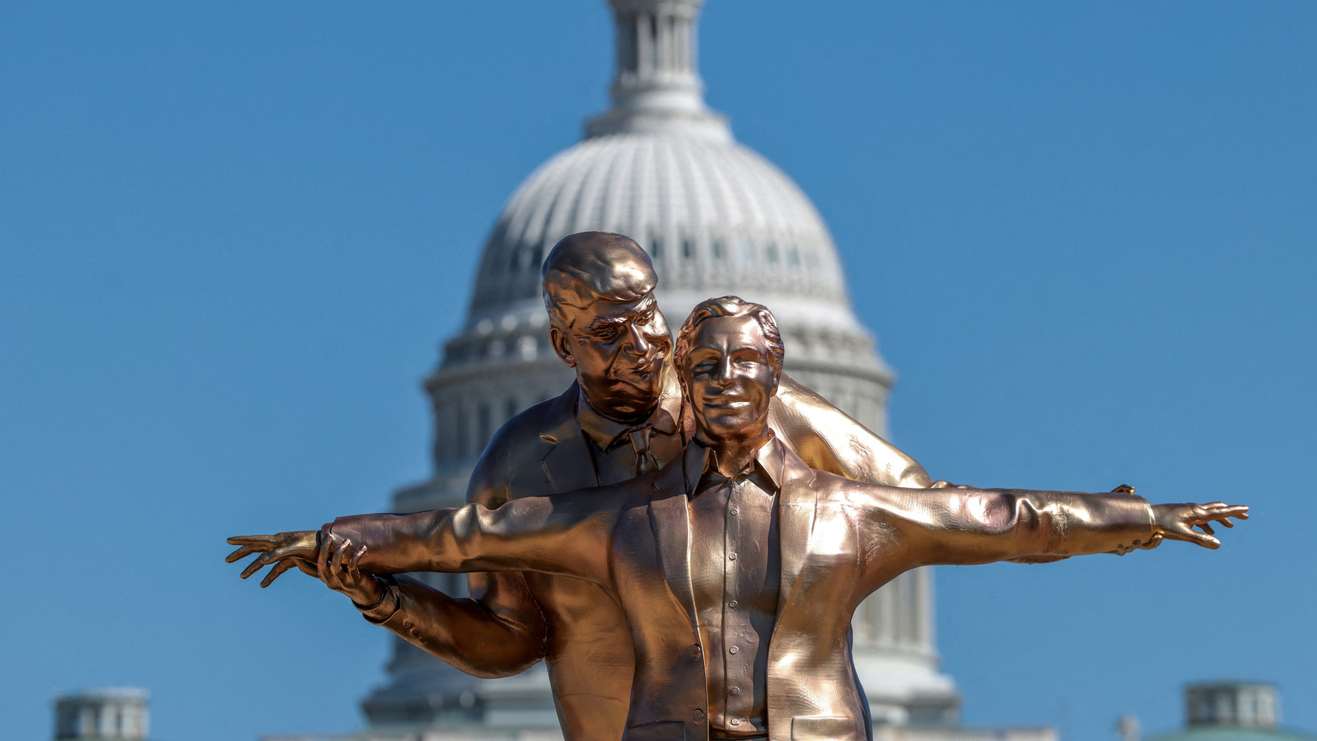 ‘Titanic’ Trump-Epstein statue appears in Washington DC