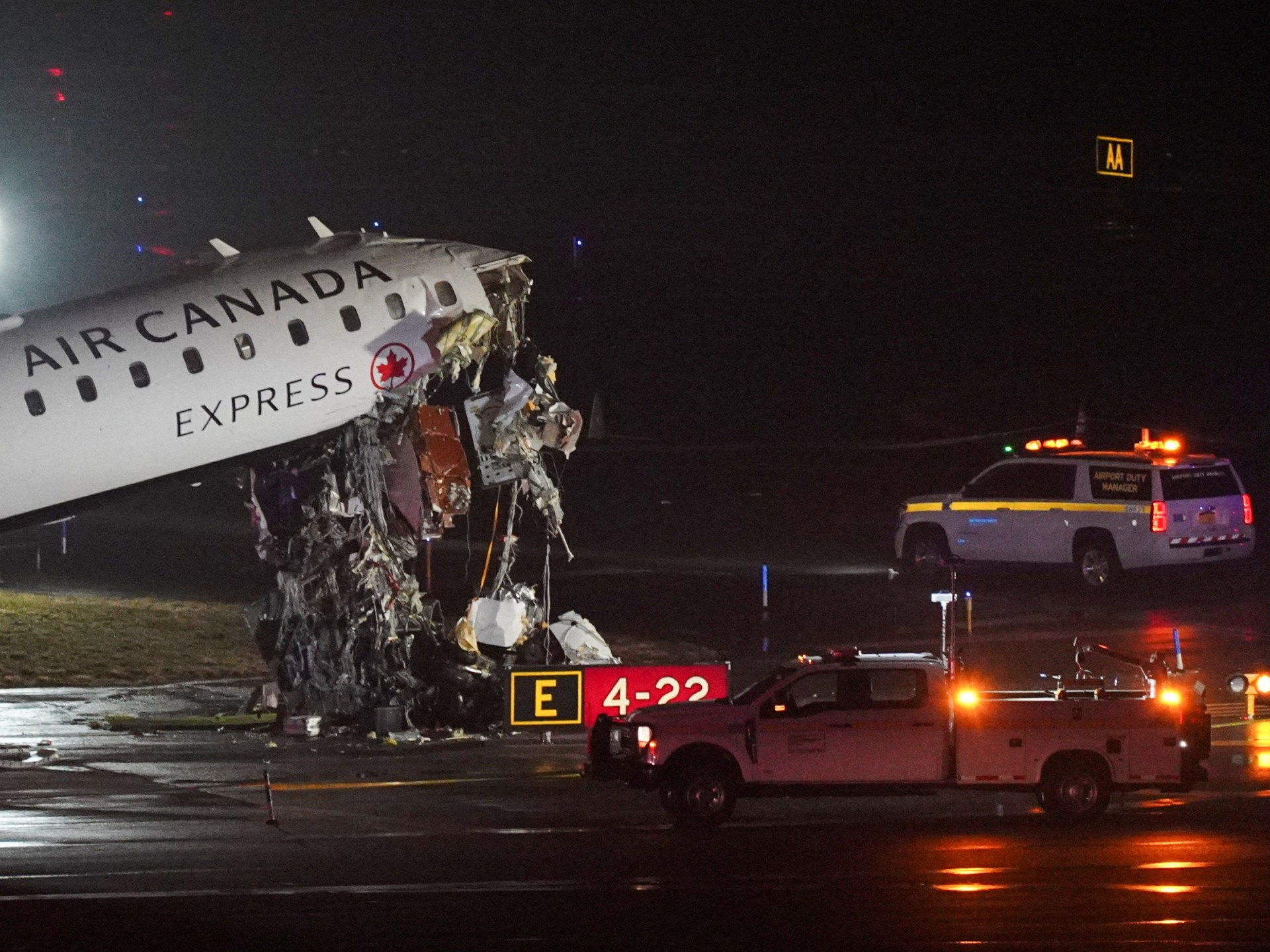 ‘Stop, stop, stop’: Moment Air Canada plane crashes into truck