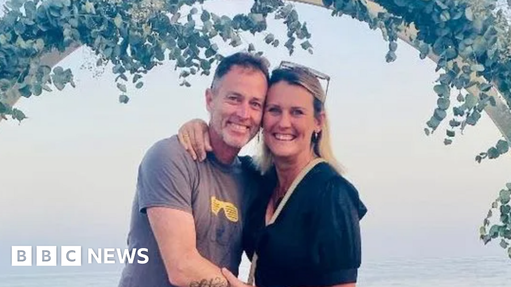 Son of British couple jailed in Iran urges global leaders to help free them