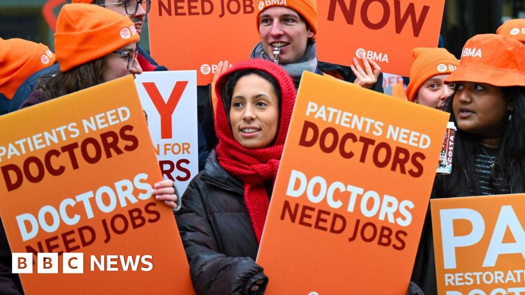 Doctors announce six-day strike in England as talks break down