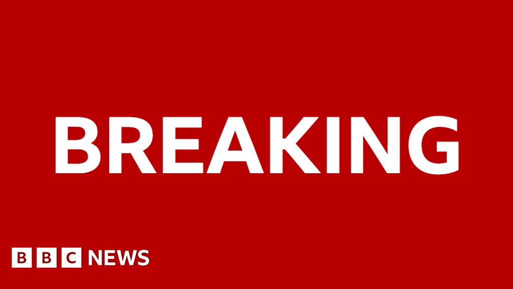 Four people die trying to board boat in Channel crossing attempt