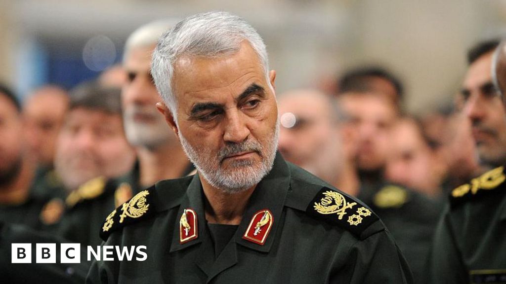 US arrests relatives of deceased Iranian general Qasem Soleimani - BBC