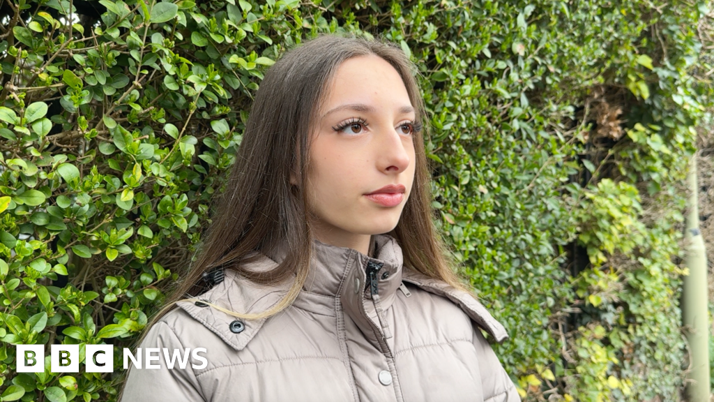 Where have weekend jobs for teenagers gone?