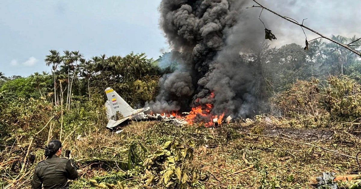 Dozens feared dead in military plane crash in southwestern Colombia