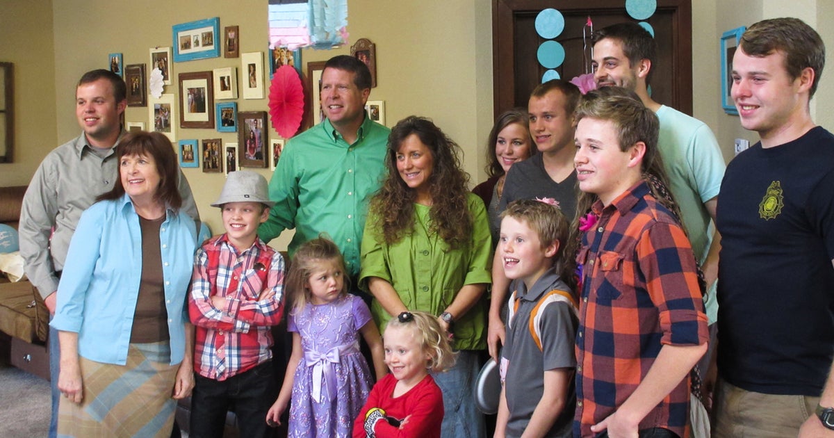 Wife of Joseph Duggar charged with child endangerment after his arrest