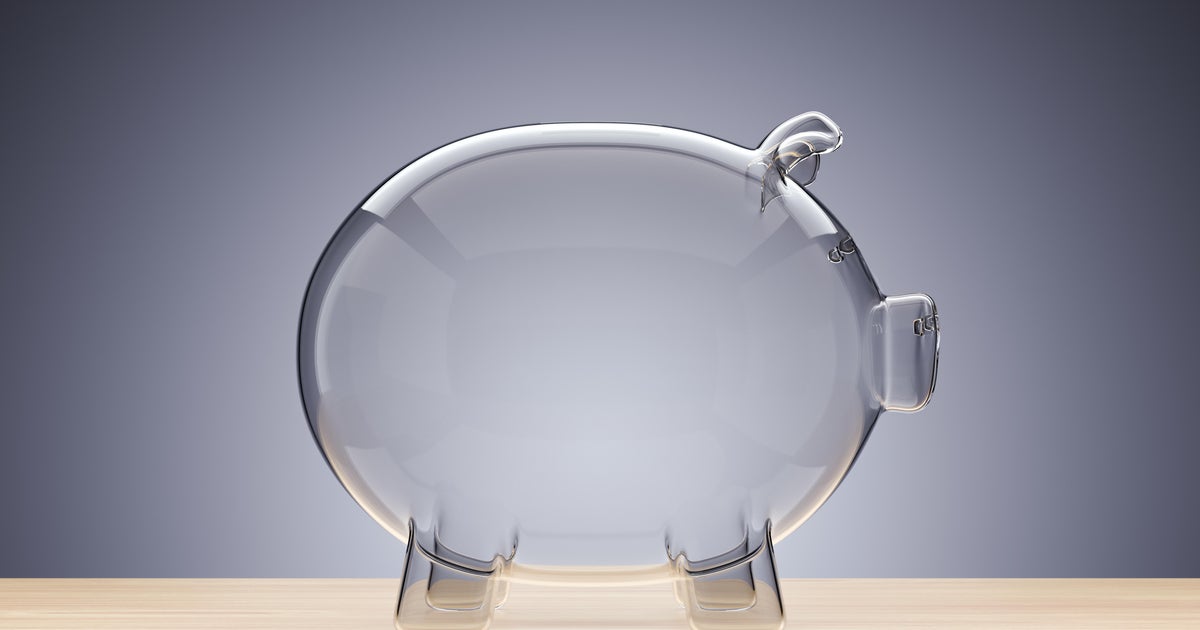 Americans saving less for retirement — that's a "warning sign," experts say.