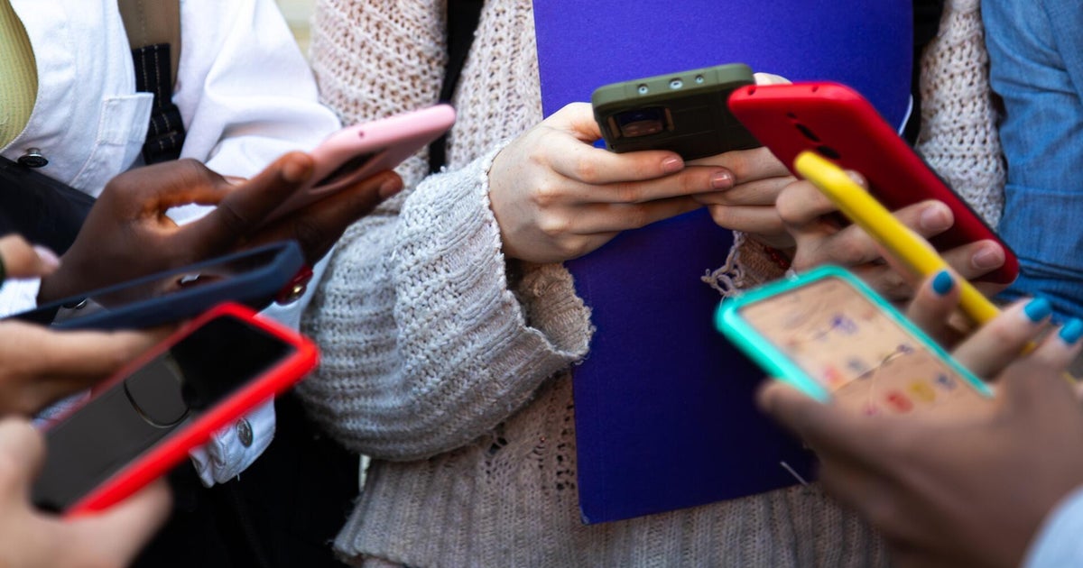 Jury deliberations continue for 4th day in social media addiction trial