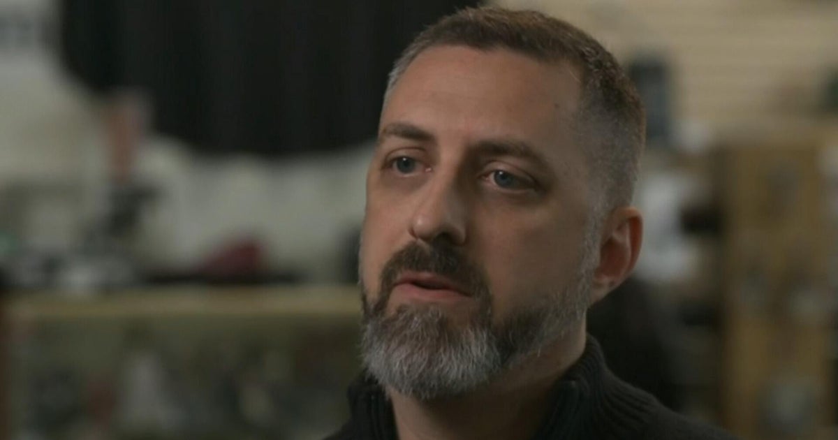 Slain soldier's husband describes agony of telling their kids she died