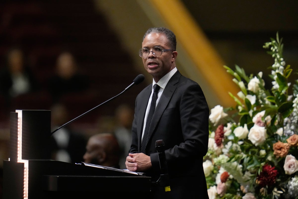Jesse Jackson’s son hits out at ex-presidents after Obama, Clinton and Biden pay tribute at funeral - The Independent