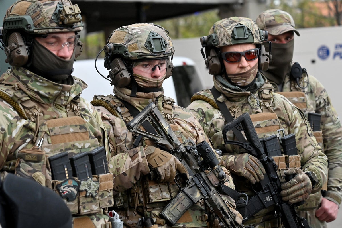 Ukraine-Russia war latest: Ukrainian police chief resigns after officers ‘disgracefully’ flee Kyiv shooting - The Independent