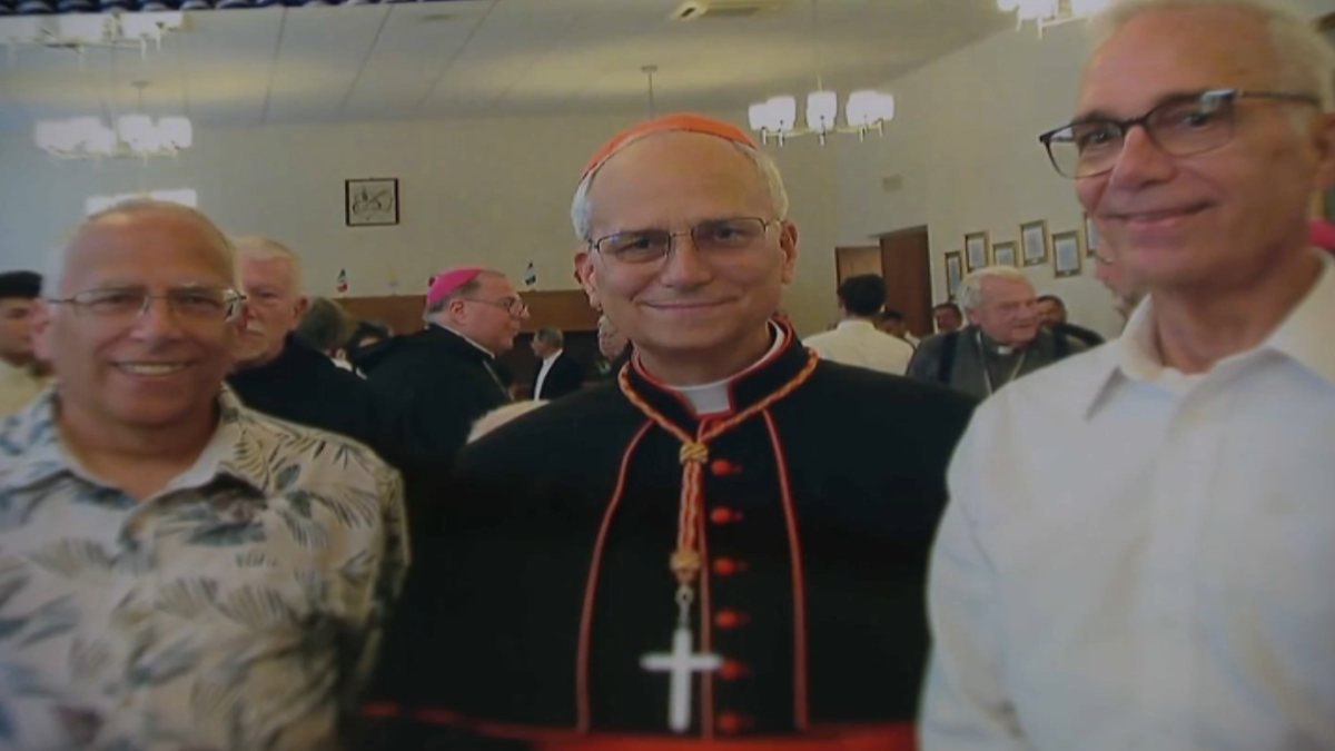 Police investigate bomb threat at suburban home of Pope Leo's brother - NBC 5 Chicago