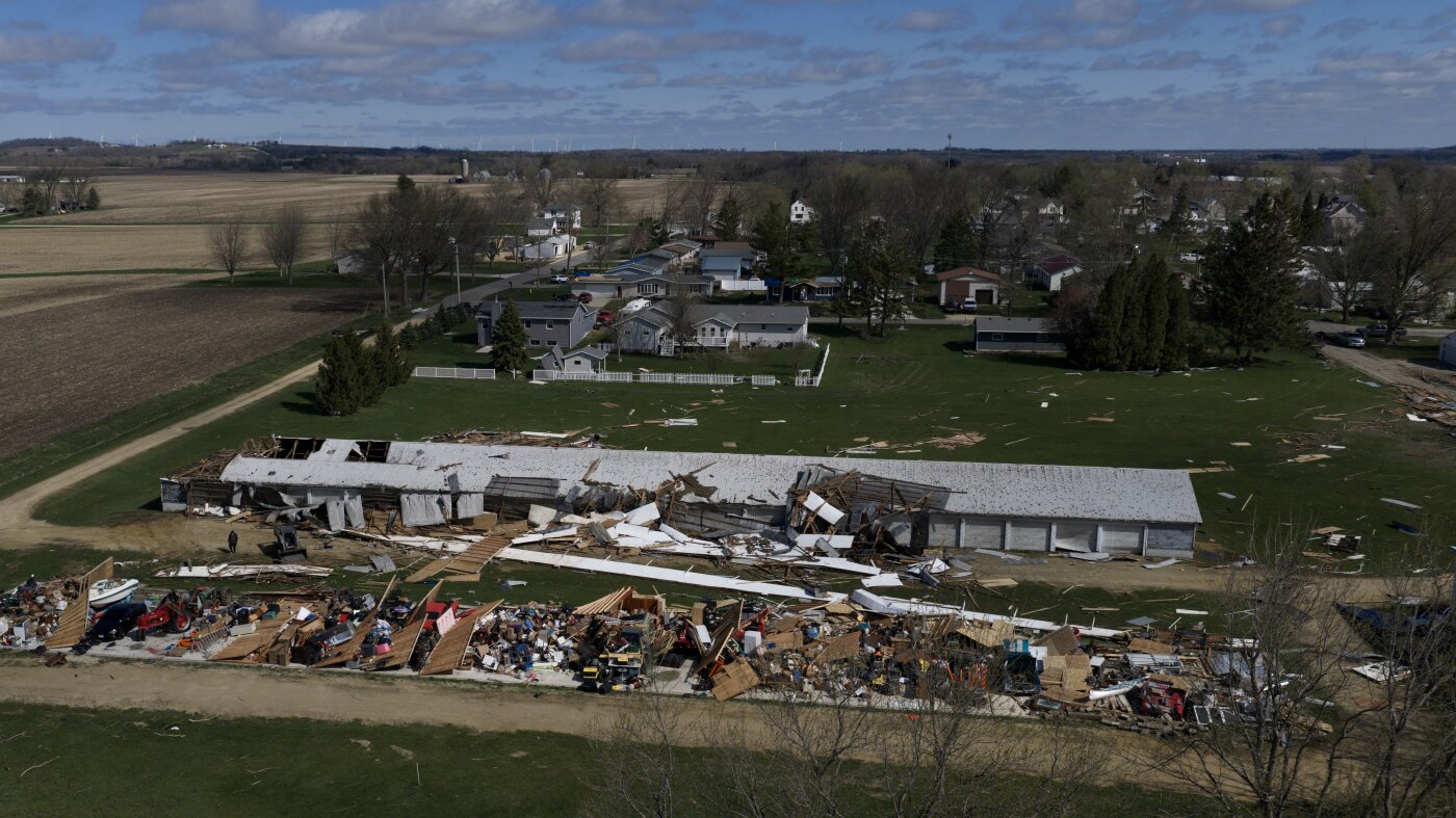 Communities launch cleanup after severe weather and tornadoes churn across Midwest - NPR