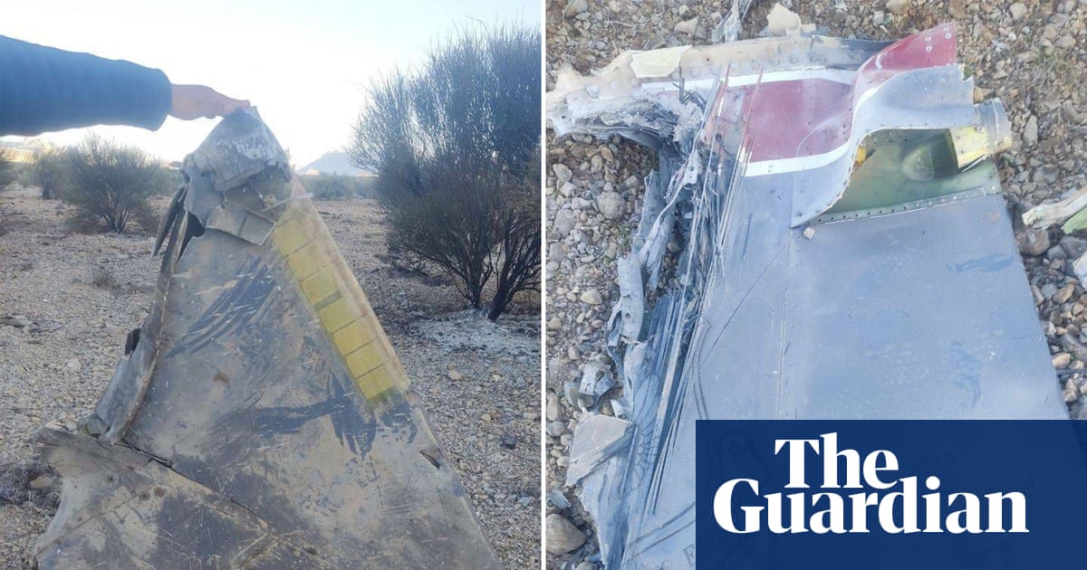 US F-15E jet confirmed shot down over Iran as Tehran releases wreckage images - The Guardian
