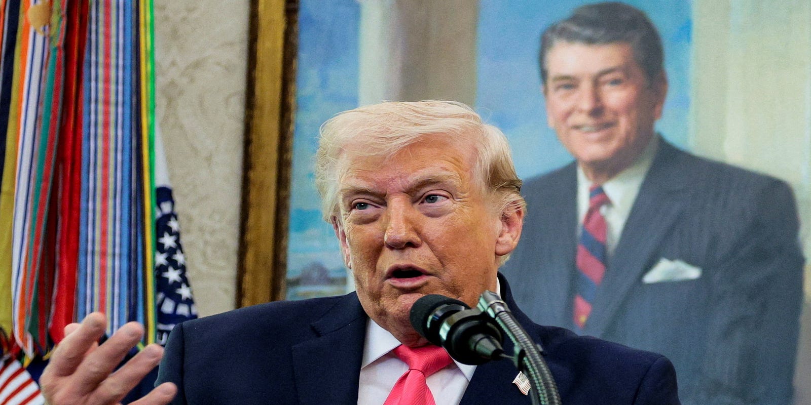 Trump sinks to record low approval rating due to Iran war in new poll - USA Today