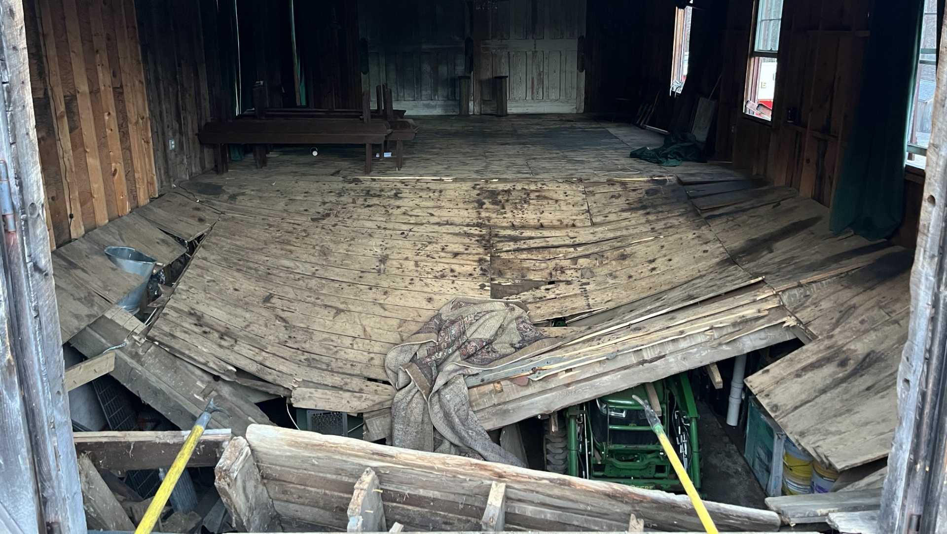 Fire Marshal: Overcrowding likely factor after floor collapse injures 6 at NH wedding venue - WMUR