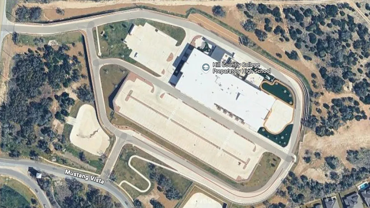 Student shoots a teacher and then fatally shoots himself at a Texas high school, authorities say - Yahoo