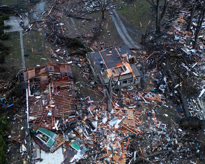 Tornadoes hit Illinois, Indiana and Texas as severe storms sweep US