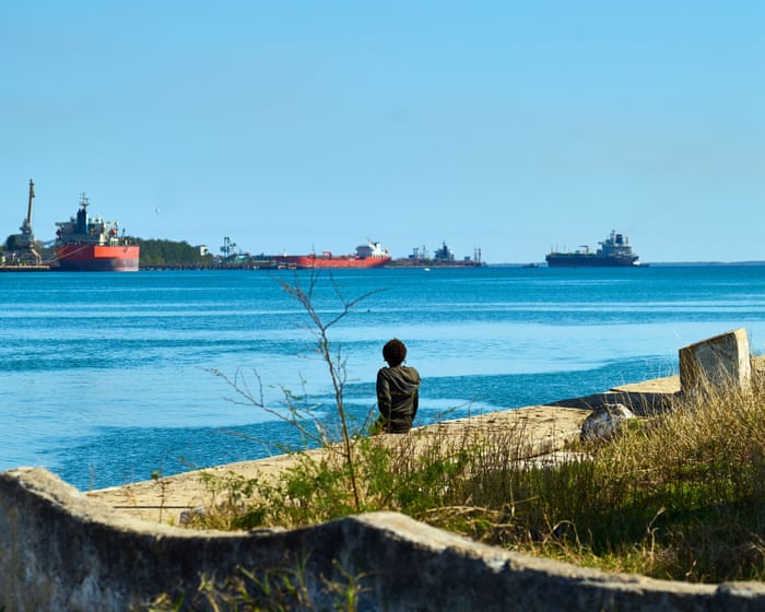 US will reportedly allow Russian oil tanker to reach Cuba amid blockade