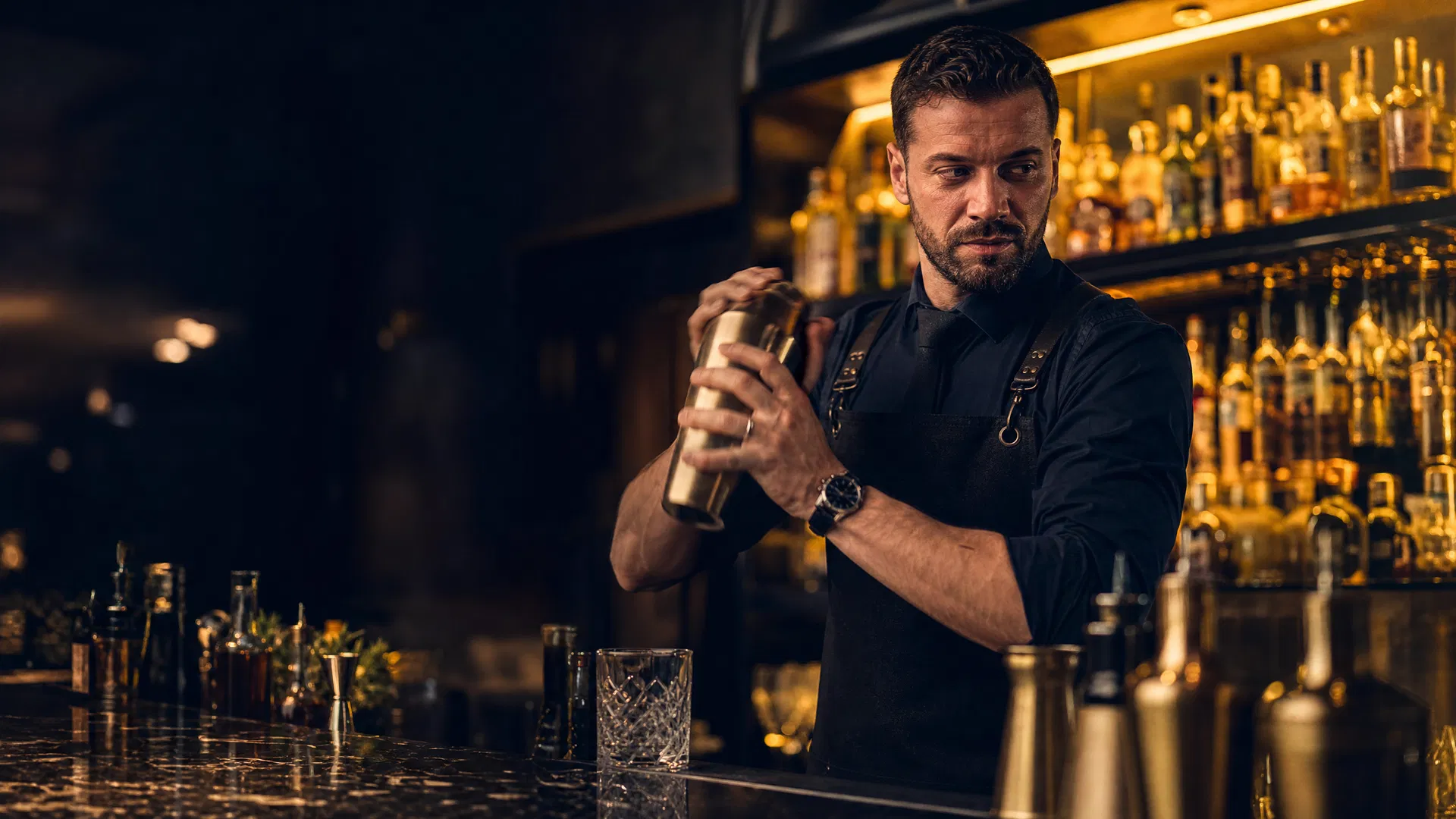 Bartender at work
