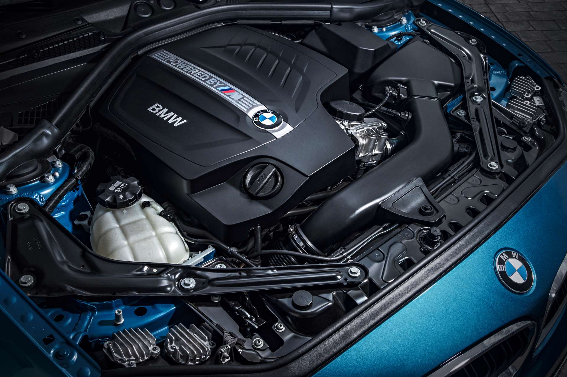 BMW N55 3.0L Engine Oil Service