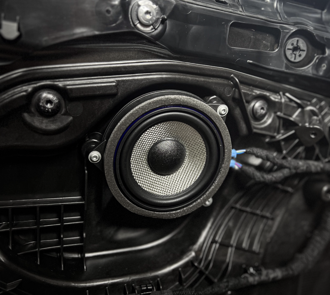 Bowers & Wilkins — G22 4 Series (Harman Kardon) 3