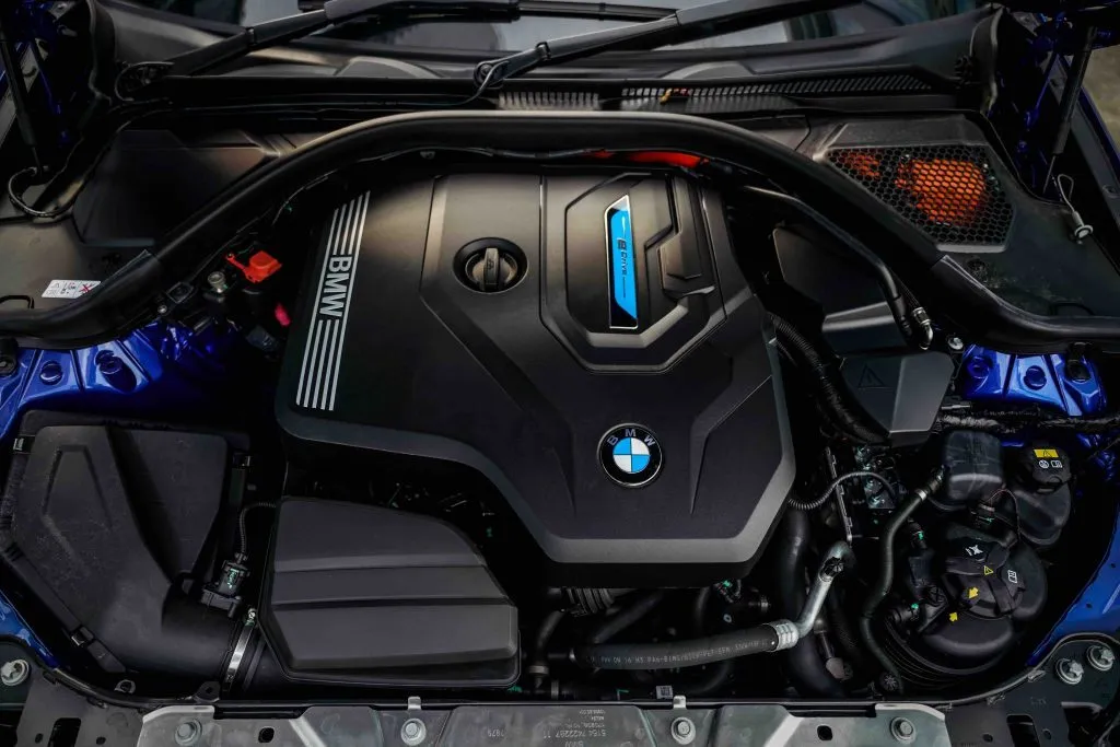 BMW B48 2.0L (Gen 2) Engine Oil Service 2
