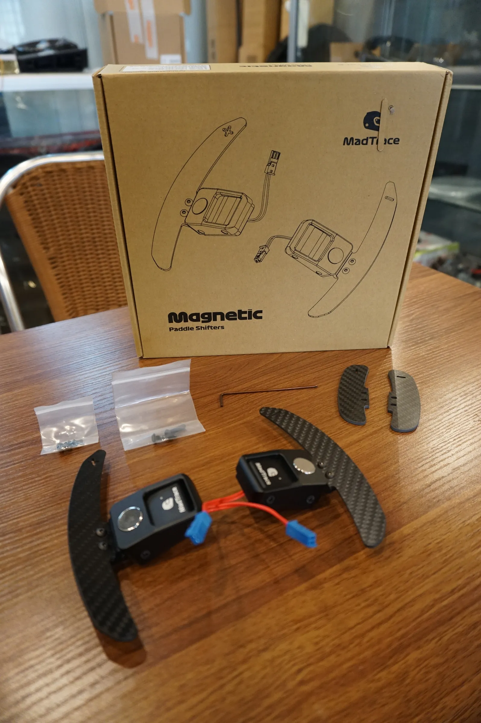 MadTrace Magnetic Paddle Shifters