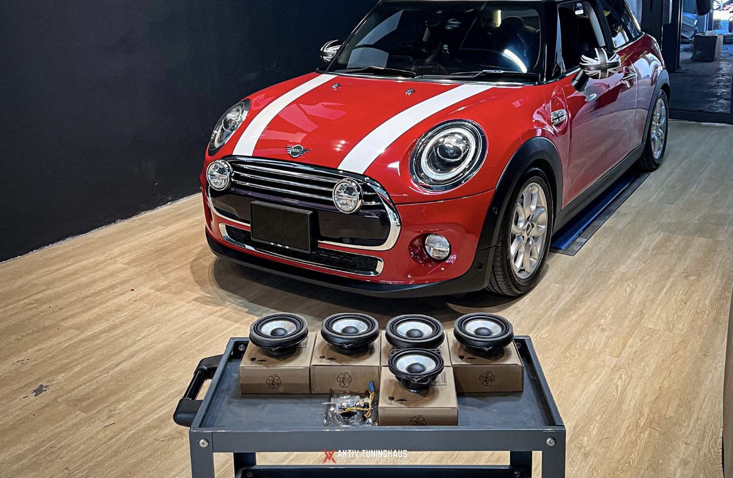 Bowers & Wilkins — F54 F55 F56 F57 (Stereo) 8