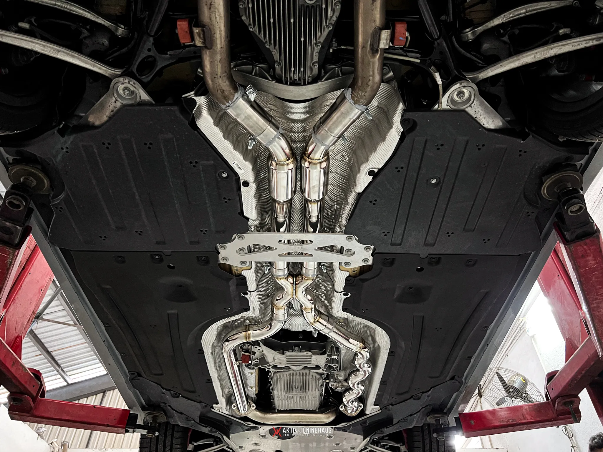 RYD Resonated Equal Length Mid-pipe — S58