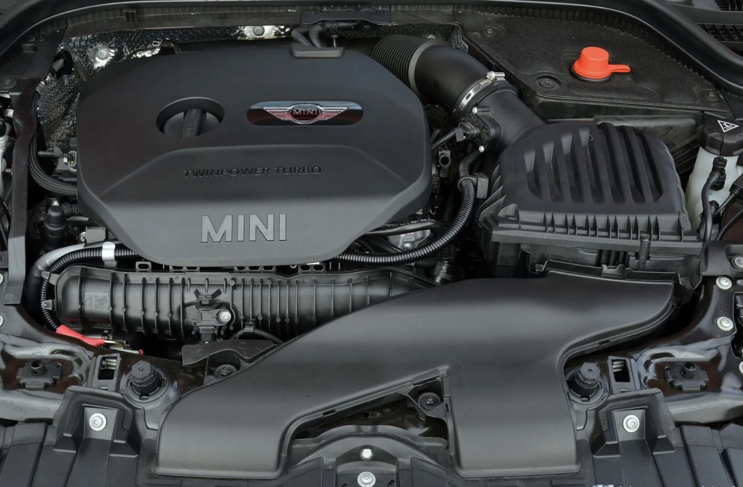 BMW MINI B48 2.0L (Transverse) Engine Oil Service