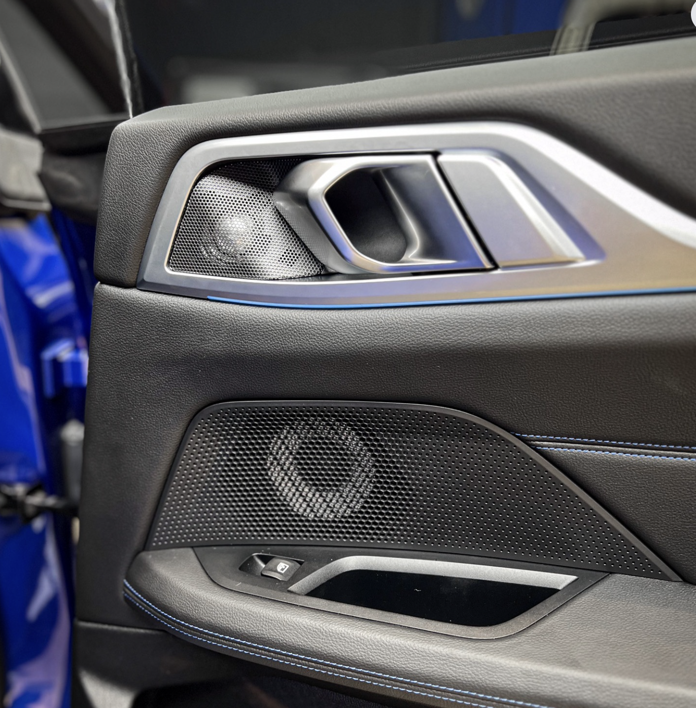 Bowers & Wilkins — G26 4 Series Gran Coupe (Stereo) 4