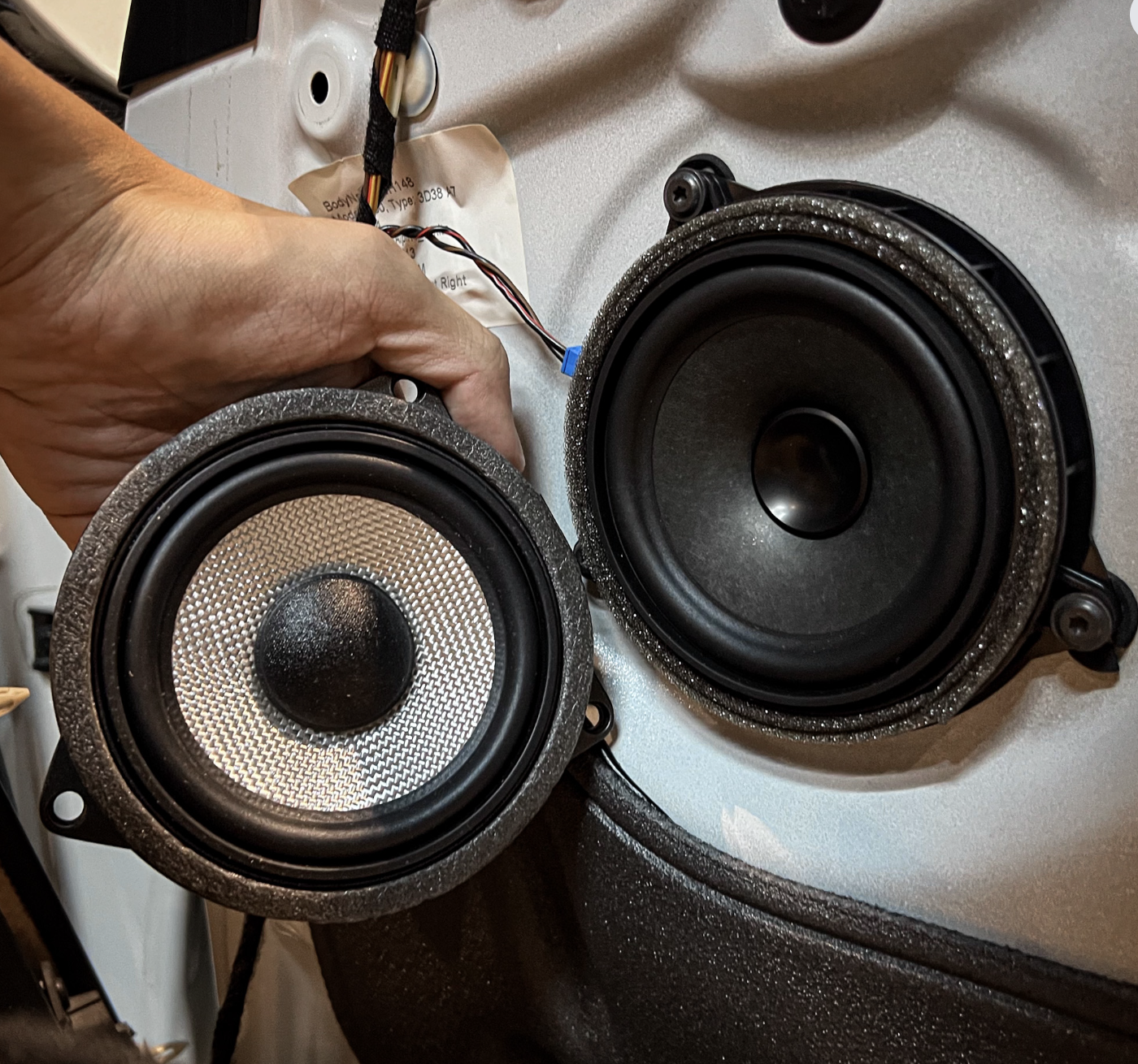 Bowers & Wilkins — F30 3 Series (Stereo) 4