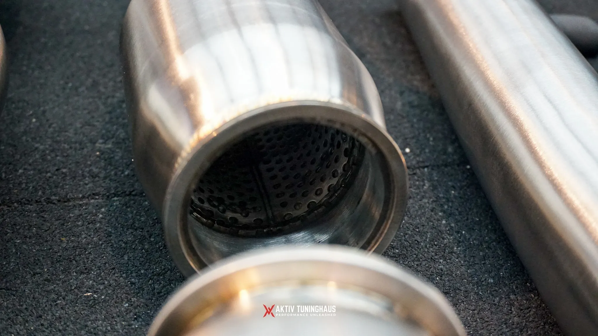 RYD Equal Length Midpipe — S55 4