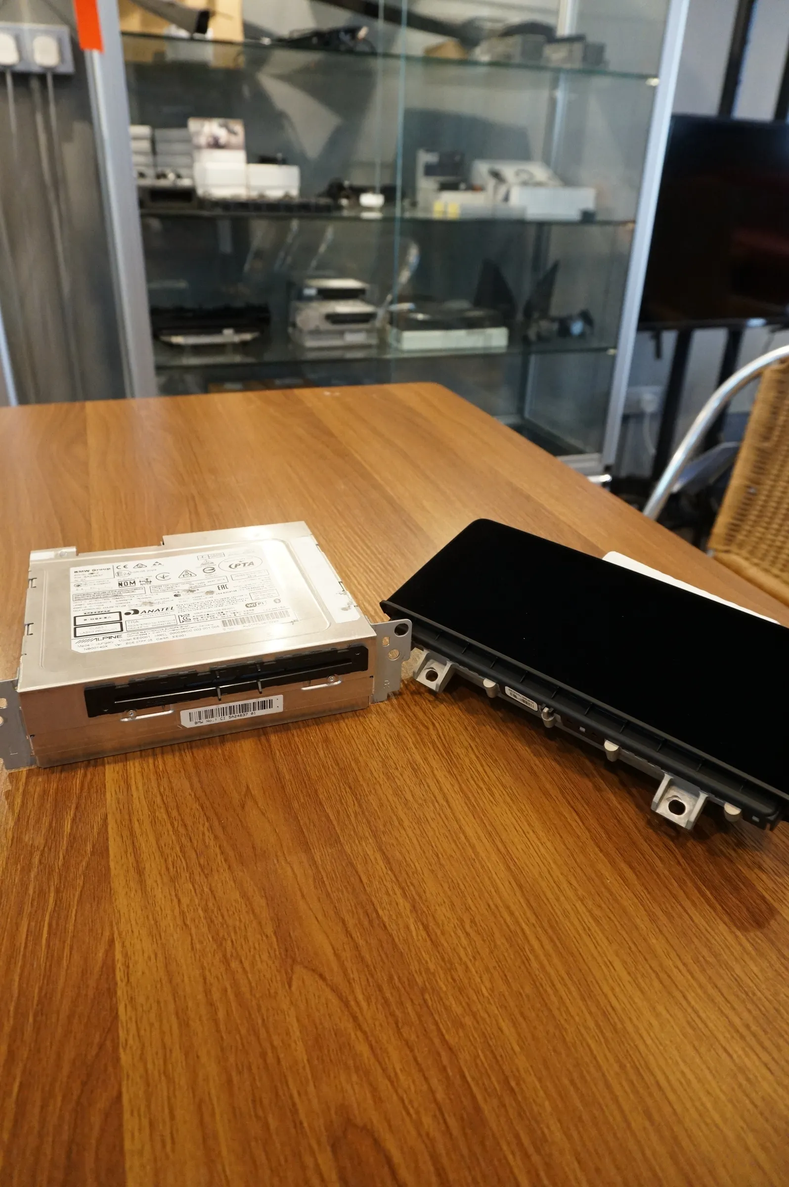 Entrynav2 Retrofit 8.8" — F3x
