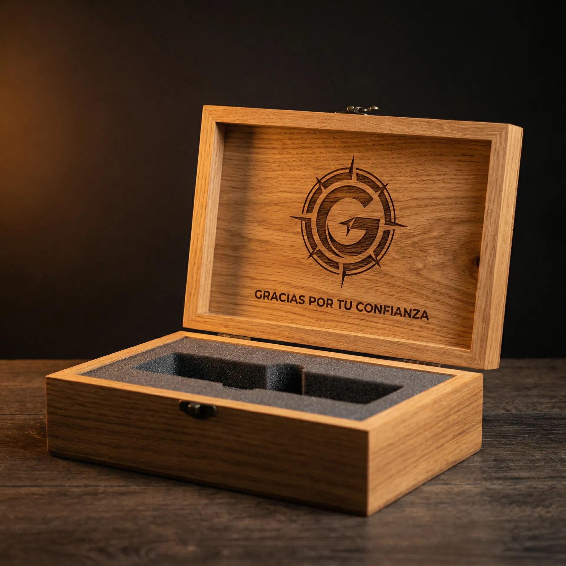 Caja de Madera Grabada
