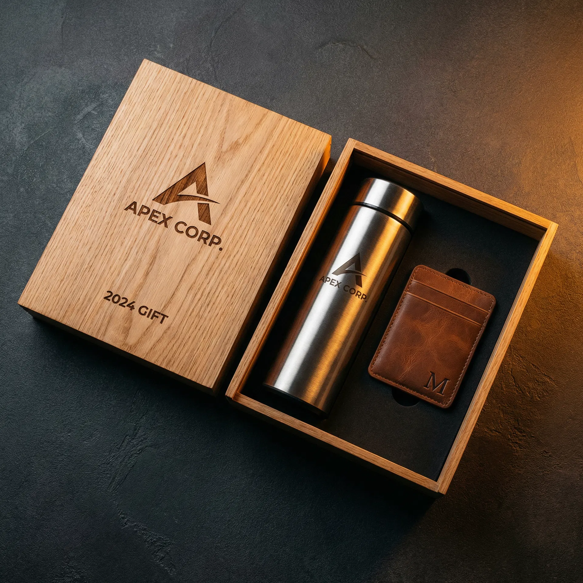 Set regalo corporativo premium con caja de madera, termo y tarjetero de cuero