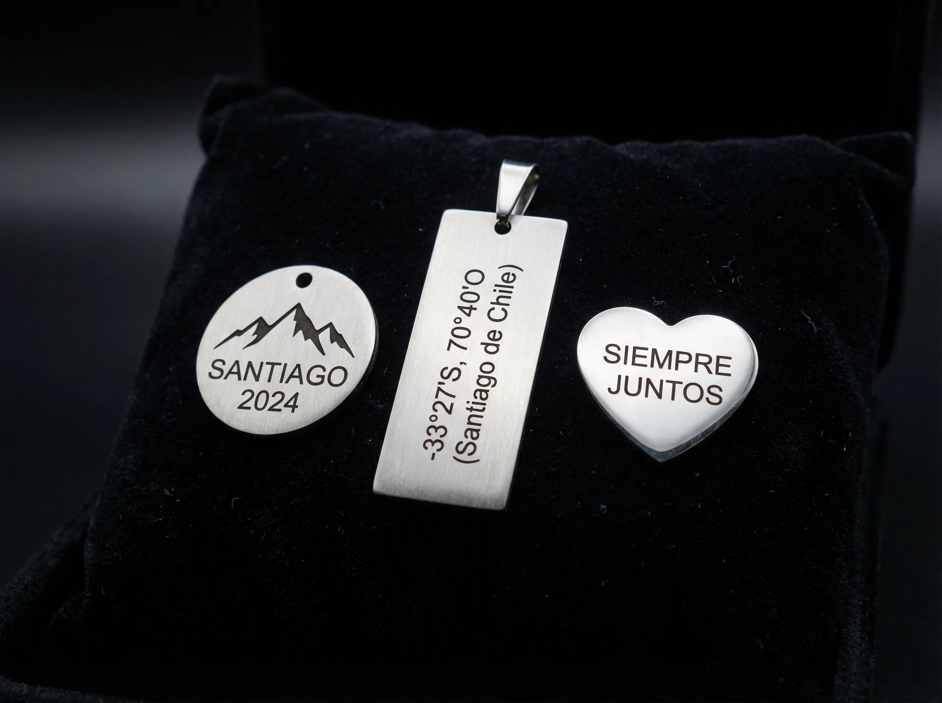 Charms & Accesorios Grabados