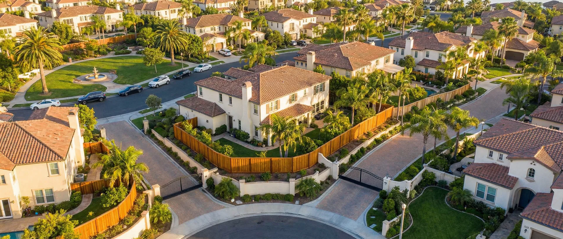 San Diego HOA community fence painting