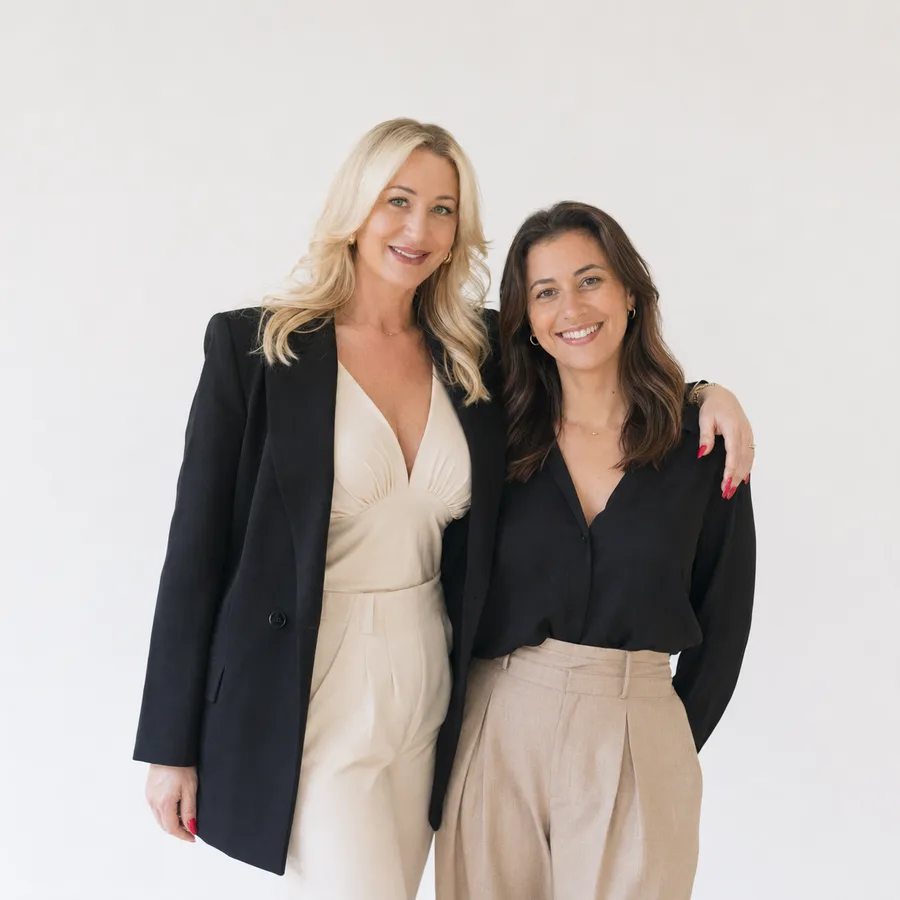 Absolventin der Wimpern Grundausbildung bei Maryelle Beauty Academy