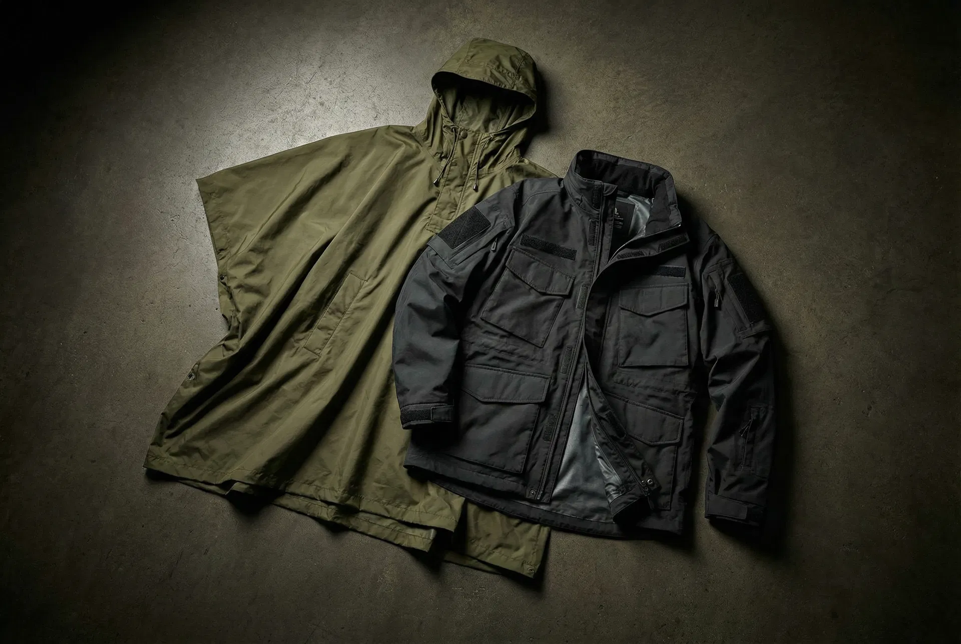 Imperméables & Ponchos // Rainwear & Ponchos