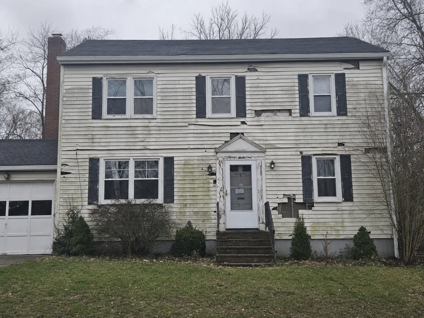 Colonial Revival — Fiber Cement Transformation - Before