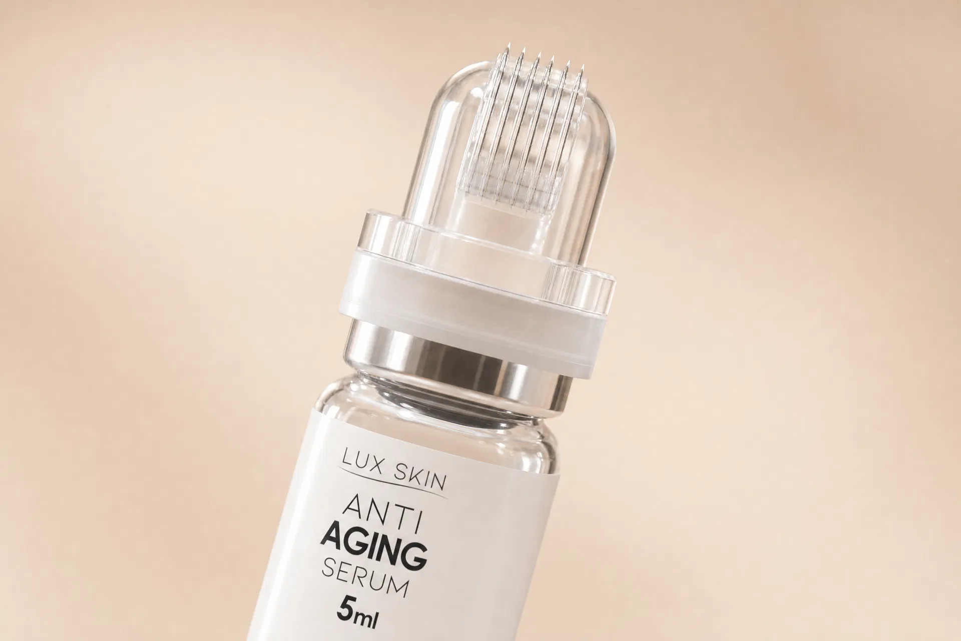 LUX SKIN micro-needle applicator head close-up