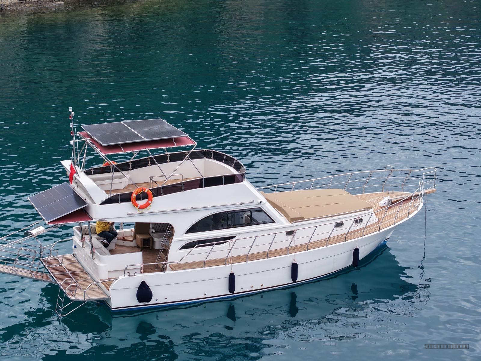 Manavgat Yapımı Lüks Motor Tekne