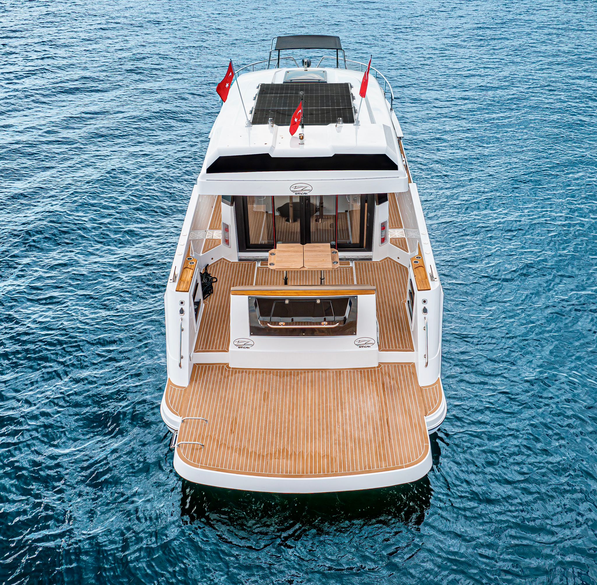 Sancak Yat — 11.95m Lüks Motoryat (Sıfır)