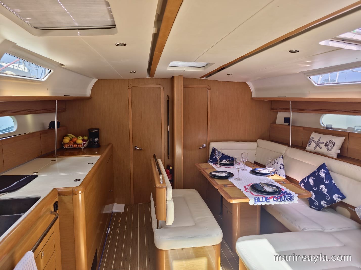 Jeanneau Sun Odyssey 44i - KONFORLU, GÜÇLÜ, BAKIMLI fotoğraf 4