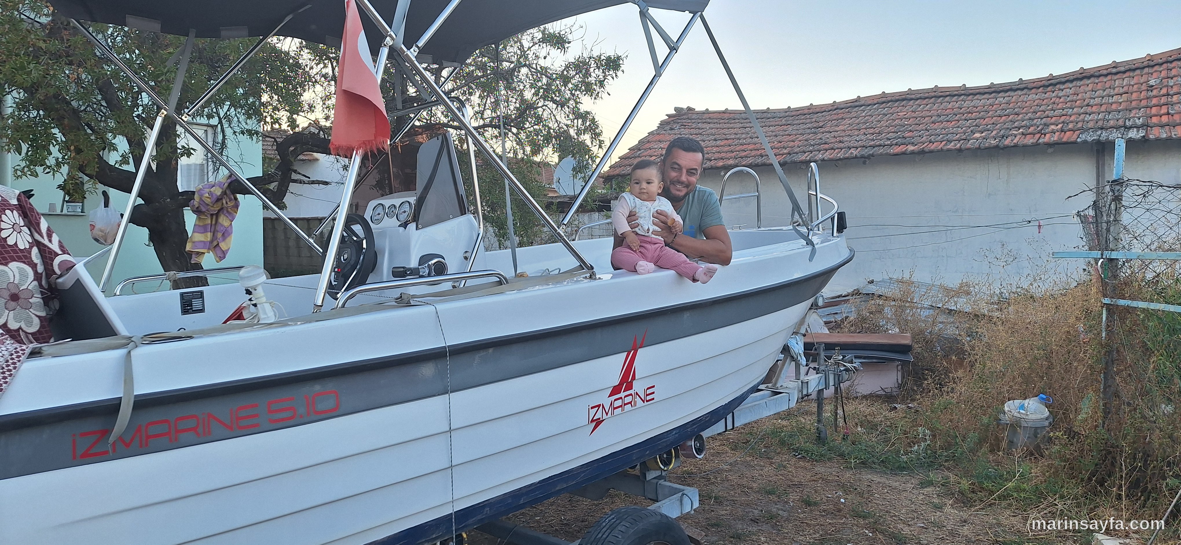 Gezi teknesi  fotoğraf 3