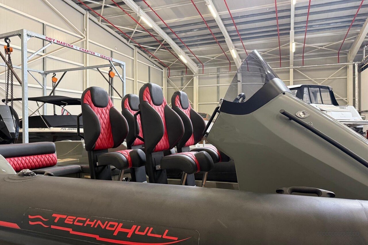 Technohull SeaDNA 999 | 2×400R Mercury Üst Düzey Performans fotoğraf 5